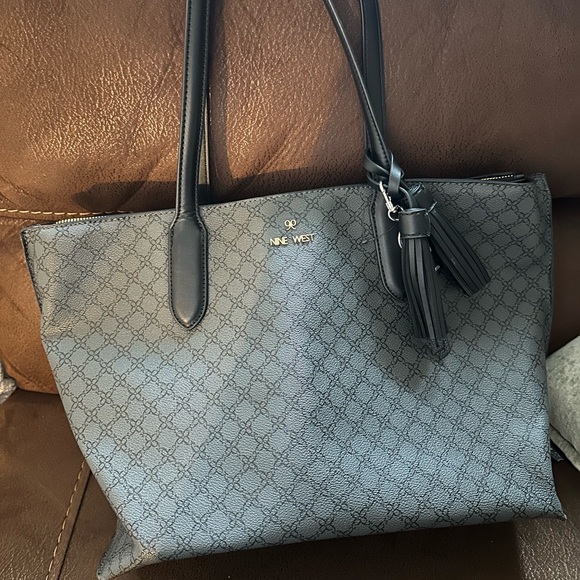 NINE WEST MONOGRAM TOTE WITH BLACK LEATHER TRIM - Picture 3 of 9